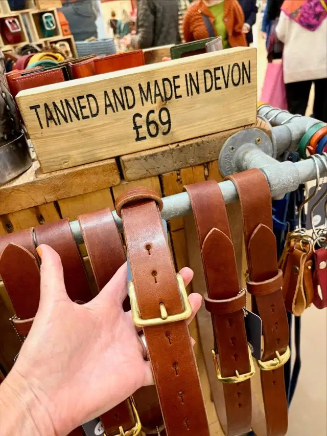 *NEW* 
Handmade with beautiful English (Devon) oak bark tanned leather with an English made brass buckle.. meet ‘The Full English!’ - £69